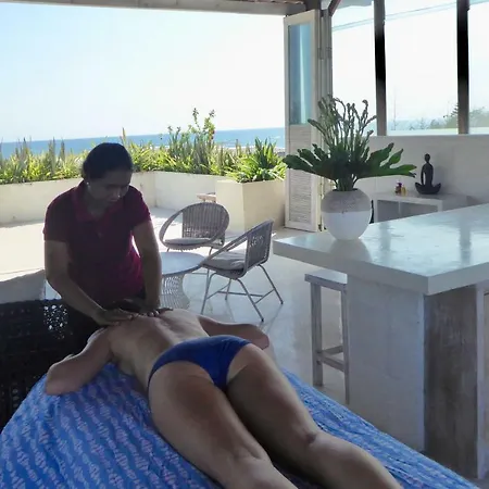 Bali Luxe Villa Beachfront Rooftop Sunsets Canggu  Exterior photo